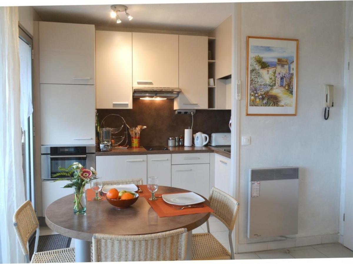Apartment Studio Antibes, 1 Piece, 3 Personnes - Fr-1-252-89 Antibes